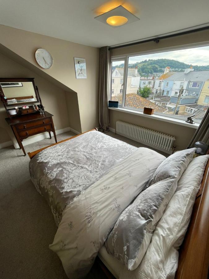 Villa Victorian Beach House With Parking à Teignmouth Extérieur photo