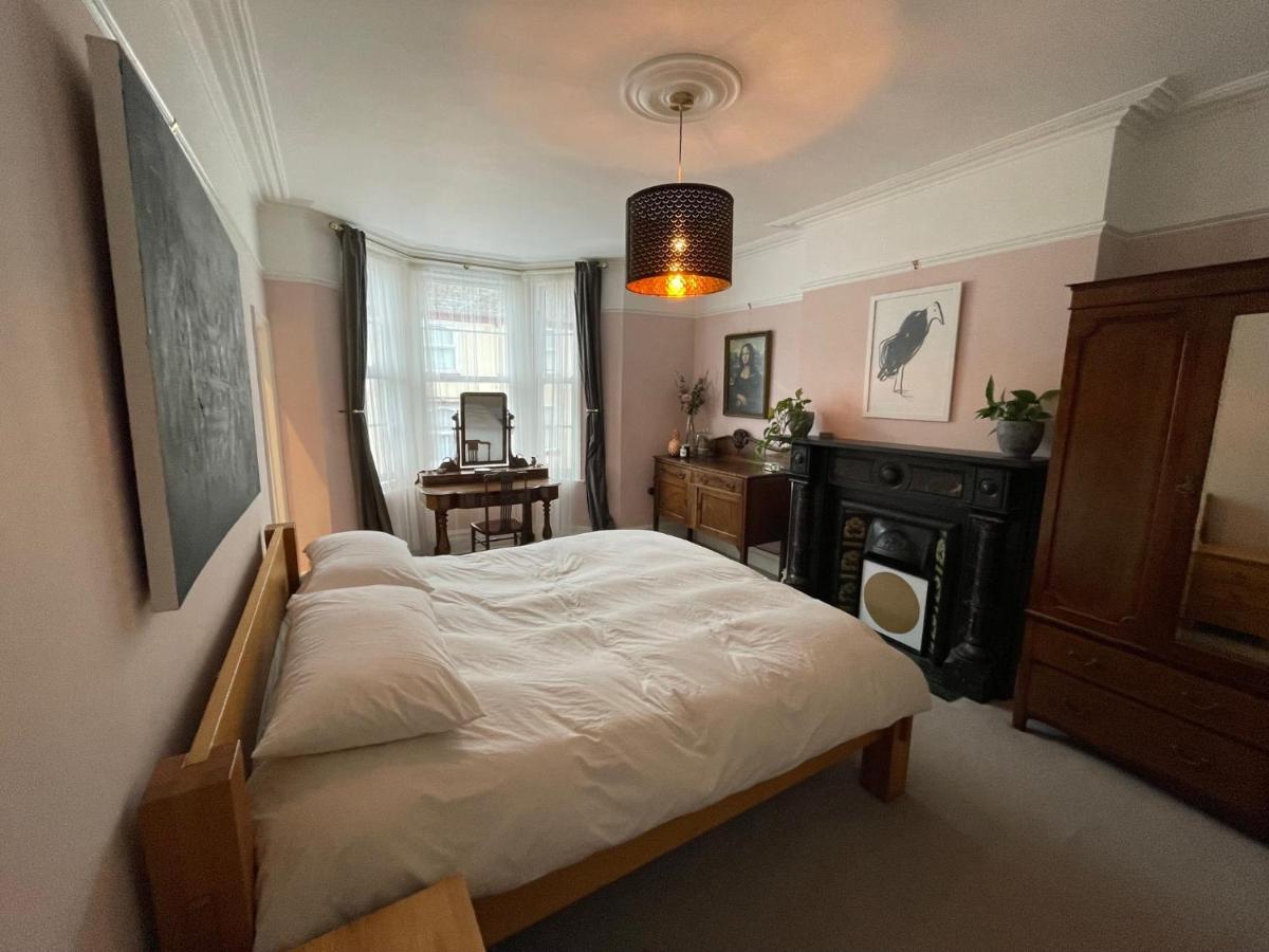 Villa Victorian Beach House With Parking à Teignmouth Extérieur photo